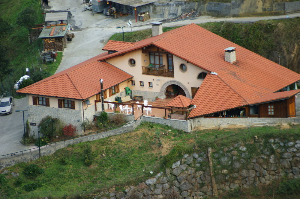 Agroturismo Ordaola Alonsotegi Kültér fotó